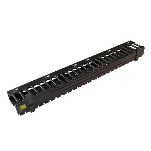 19" cable manager with cover